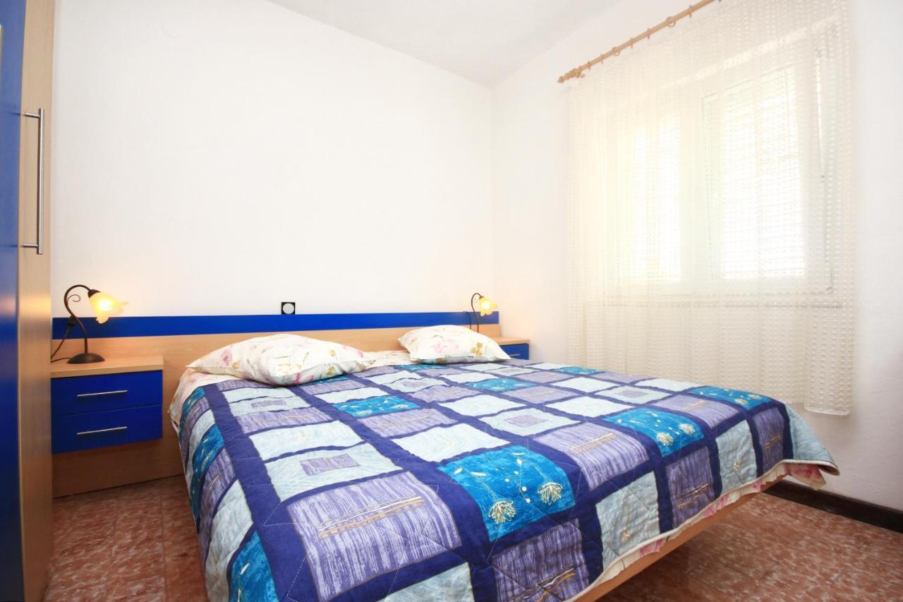Apartment Lumbarda 4440A 外观 照片